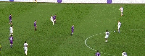 云开体育官网-【意甲】伊布破门+两度中框 AC米兰3比2胜佛罗伦萨